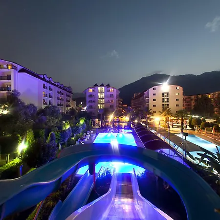 Lims Bona Dea Отель