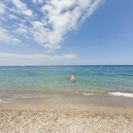 Hotell Lims Bona Dea