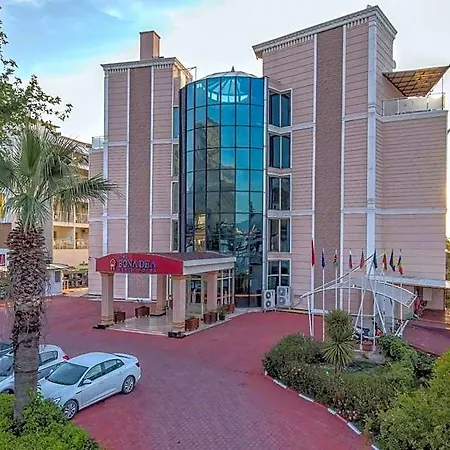 Hotel Lims Bona Dea 4*