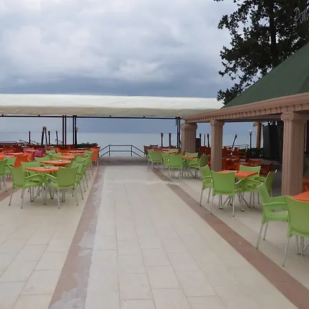 Hotel Lims Bona Dea 4*