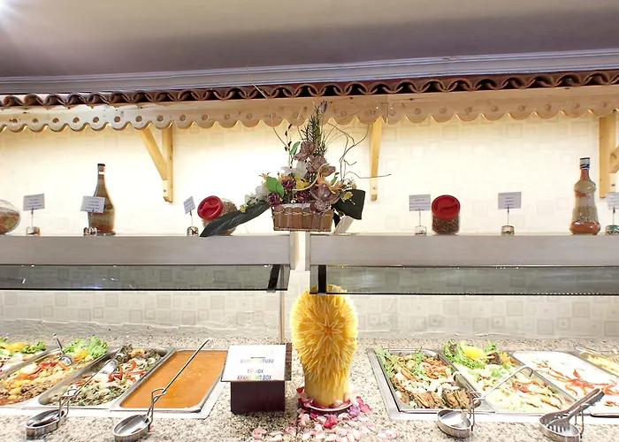 酒店 里姆斯博纳迪海滩酒店 凯梅尔