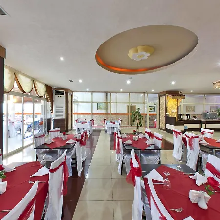 Lims Bona Dea Otel 4*